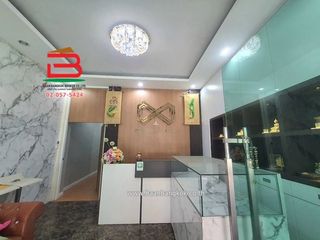 Local comercial en venta de 2 habitaciones en Khlong Luang, Pathum Thani