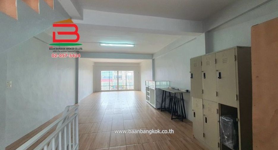 For sale 2 ベッドルーム retail Space in Khlong Luang, Pathum Thani