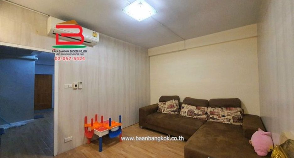 For sale 2 ベッドルーム retail Space in Khlong Luang, Pathum Thani