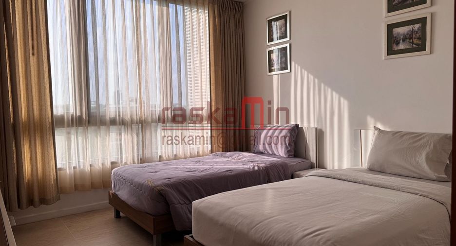 For rent 3 bedrooms condo in Bang Lamung, Chonburi