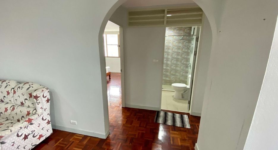 Condo en alquiler de 2 habitaciones en Khlong Toei, Bangkok