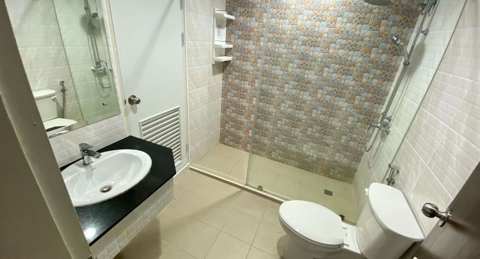 Condo en alquiler de 2 habitaciones en Khlong Toei, Bangkok