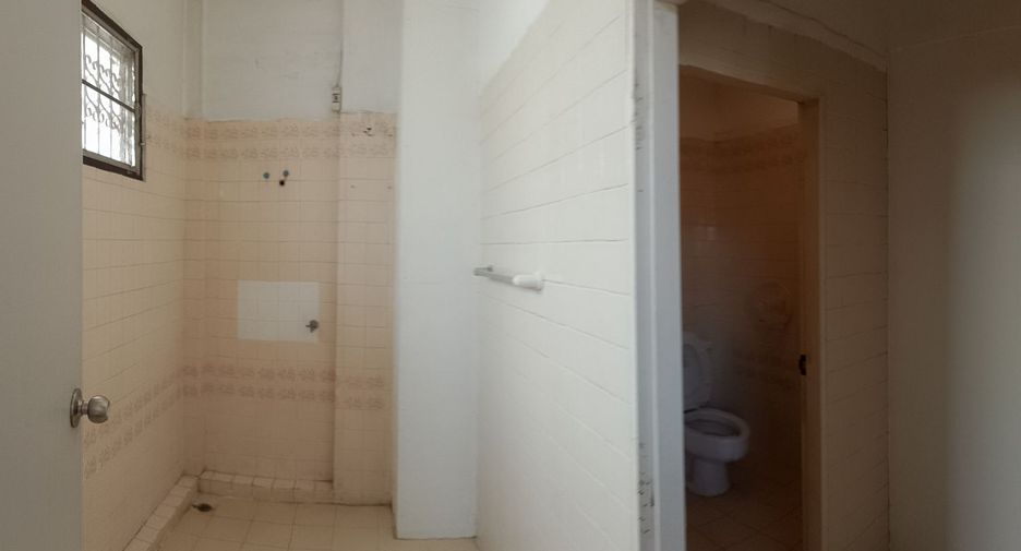 Casa adosada en venta de 6 habitaciones en Mueang Chiang Mai, Chiang Mai