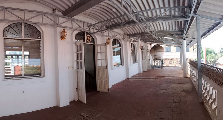 Casa adosada en venta de 6 habitaciones en Mueang Chiang Mai, Chiang Mai