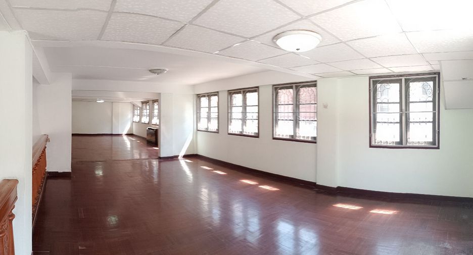 Casa adosada en venta de 6 habitaciones en Mueang Chiang Mai, Chiang Mai