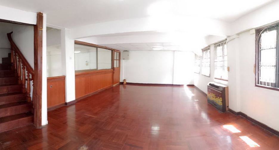 Casa adosada en venta de 6 habitaciones en Mueang Chiang Mai, Chiang Mai