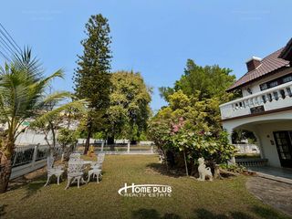 For rent and for sale 6 bedrooms house in Mueang Chiang Mai, Chiang Mai