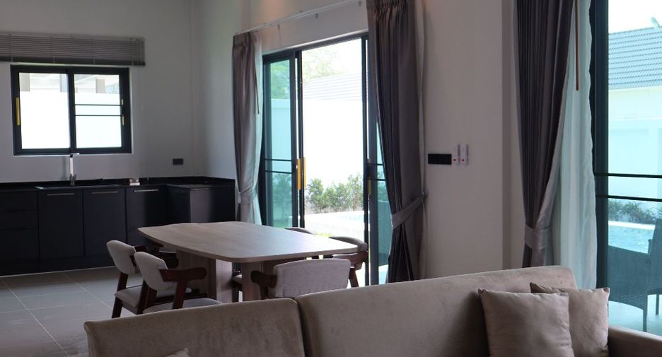 For sale 3 bedrooms villa in Hua Hin, Prachuap Khiri Khan