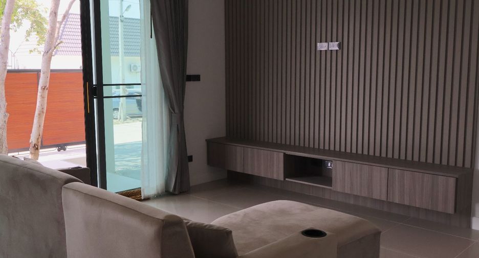For sale 3 bedrooms villa in Hua Hin, Prachuap Khiri Khan