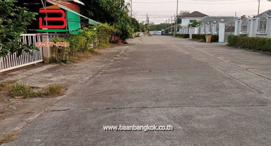 For sale 2 bedrooms house in Si Maha Phot, Prachin Buri
