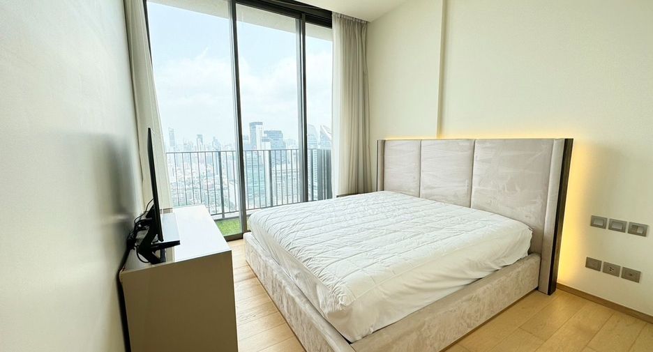 For sale 2 ベッドルーム condo in Pathum Wan, Bangkok