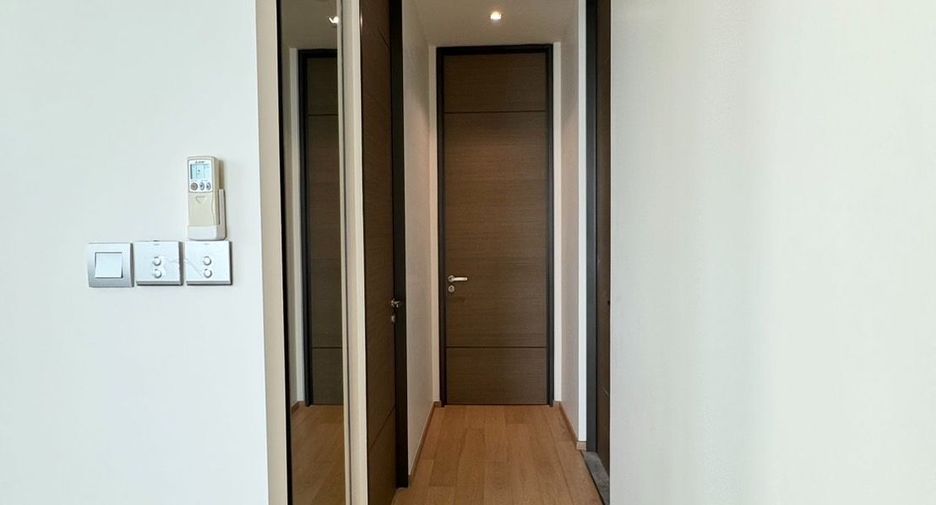 For sale 2 ベッドルーム condo in Pathum Wan, Bangkok