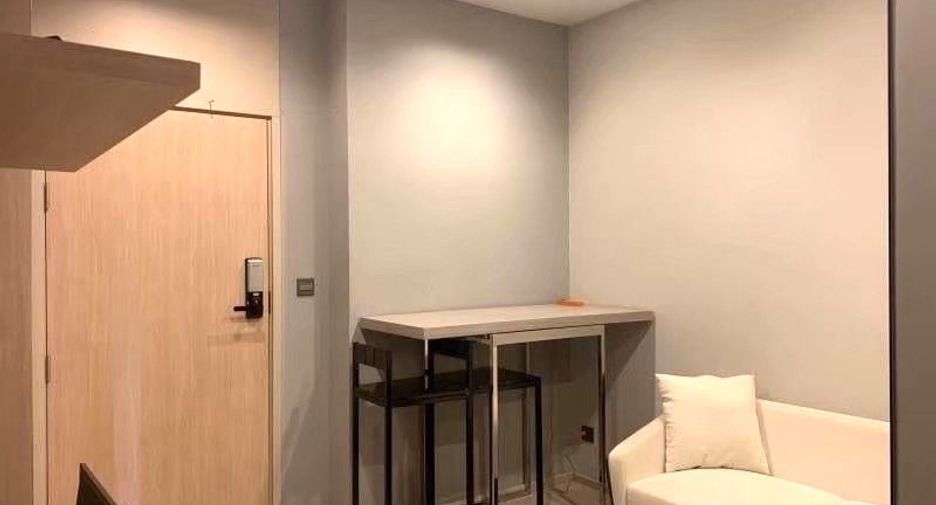 For sale 1 bed condo in Watthana, Bangkok