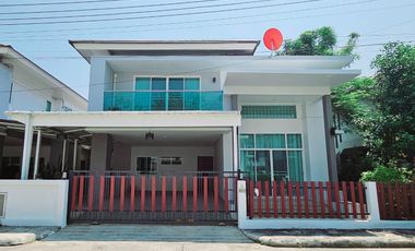 For sale 4 bedrooms house in Mueang Chiang Mai, Chiang Mai