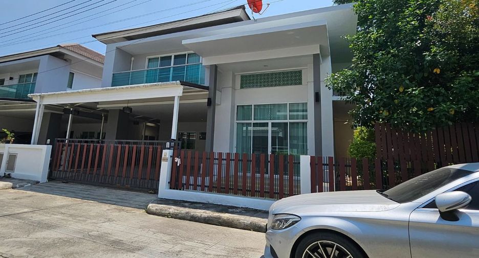 For sale 4 bedrooms house in Mueang Chiang Mai, Chiang Mai