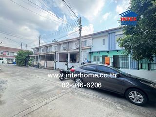 For sale 2 bed retail Space in Samphanthawong, Bangkok