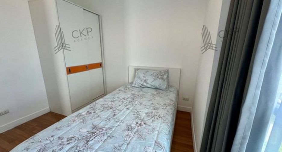 For sale 2 bedrooms condo in Mueang Samut Prakan, Samut Prakan