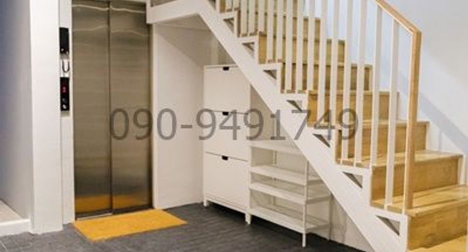 For rent 4 bedrooms retail Space in Phra Khanong, Bangkok