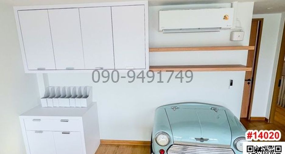 For rent 4 bedrooms retail Space in Phra Khanong, Bangkok
