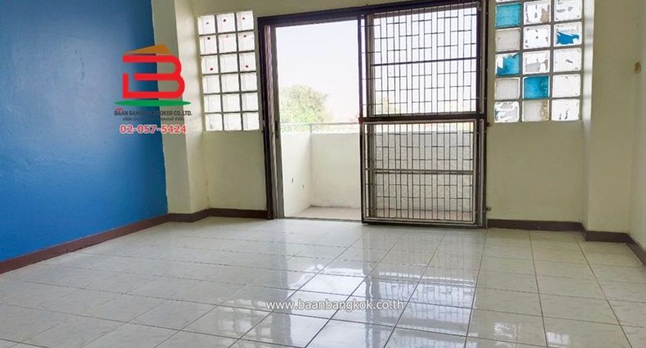 For sale 6 bedrooms retail Space in Thanyaburi, Pathum Thani