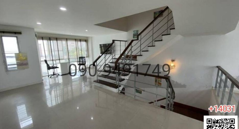 Oficina en venta de 3 habitaciones en Prawet, Bangkok