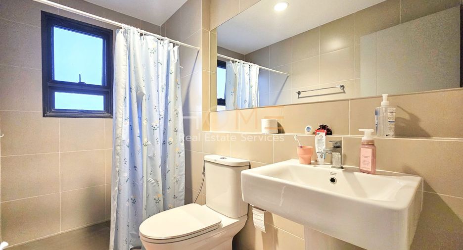 For sale 4 bedrooms house in Sai Mai, Bangkok