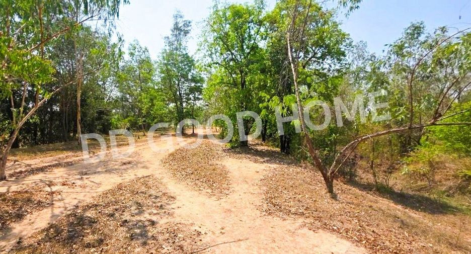 Terreno en venta en Don Chedi, Suphan Buri