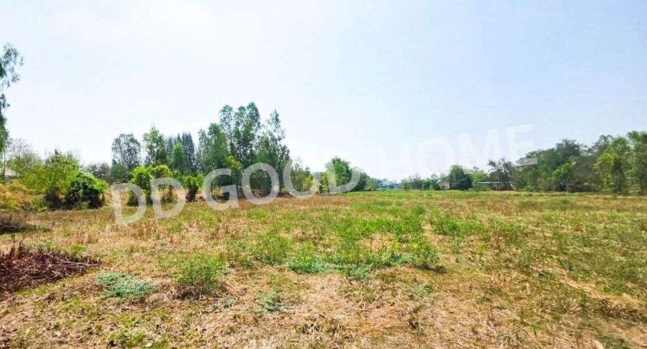 Terreno en venta en Don Chedi, Suphan Buri