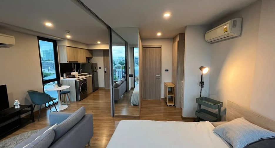 For rent 1 bed condo in Phaya Thai, Bangkok