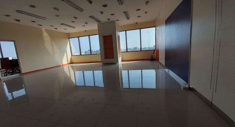 Аренда 1 кровать офис в Банг На, Бангкок