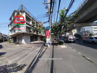 出售 2 卧室 商业空间 在 Phasi Charoen, 曼谷
