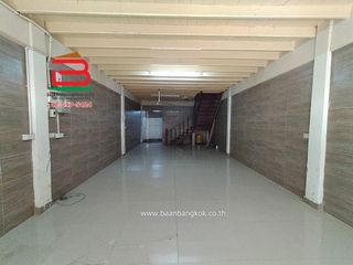 出售 2 卧室 商业空间 在 Phasi Charoen, 曼谷