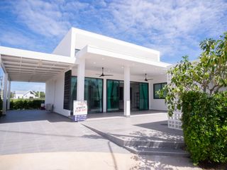 Villa zum Kauf mit 3 Zimmer in Klaeng, Rayong