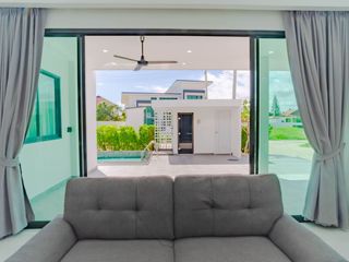 Villa zum Kauf mit 3 Zimmer in Klaeng, Rayong