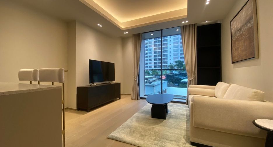 For rent and for sale 1 bed condo in Pathum Wan, Bangkok