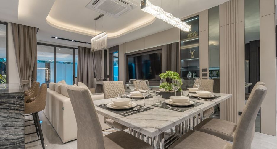 For sale 4 bed house in Bang Lamung, Chonburi