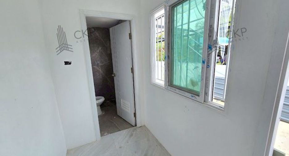 For sale 2 ベッドルーム townhouse in Nong Suea, Pathum Thani