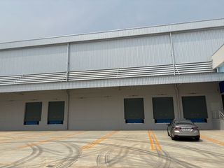 出租 仓库 在 Si Racha, Chon Buri