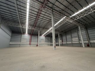 出租 仓库 在 Si Racha, Chon Buri