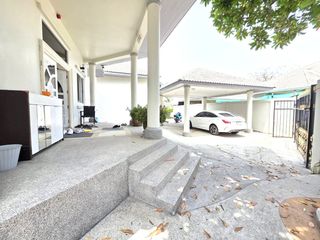 For sale 4 bed house in East Pattaya, Pattaya