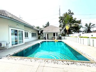 For sale 4 bed house in East Pattaya, Pattaya