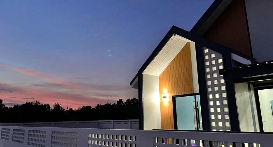 À vendre 2 chambres maison à Klaeng, Rayong