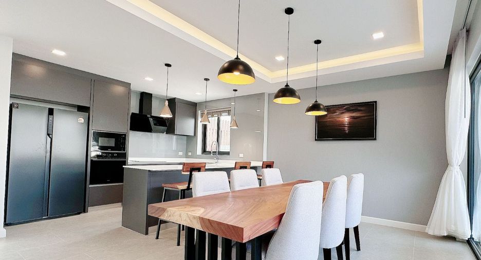 Haus zur Miete und zum Kauf mit 4 Zimmer in South Pattaya, Pattaya