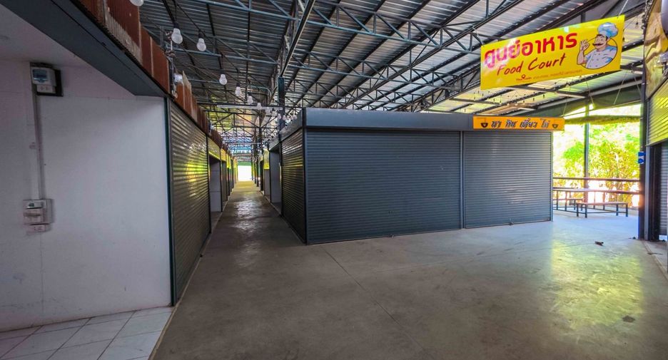 For sale retail Space in Mueang Nakhon Nayok, Nakhon Nayok