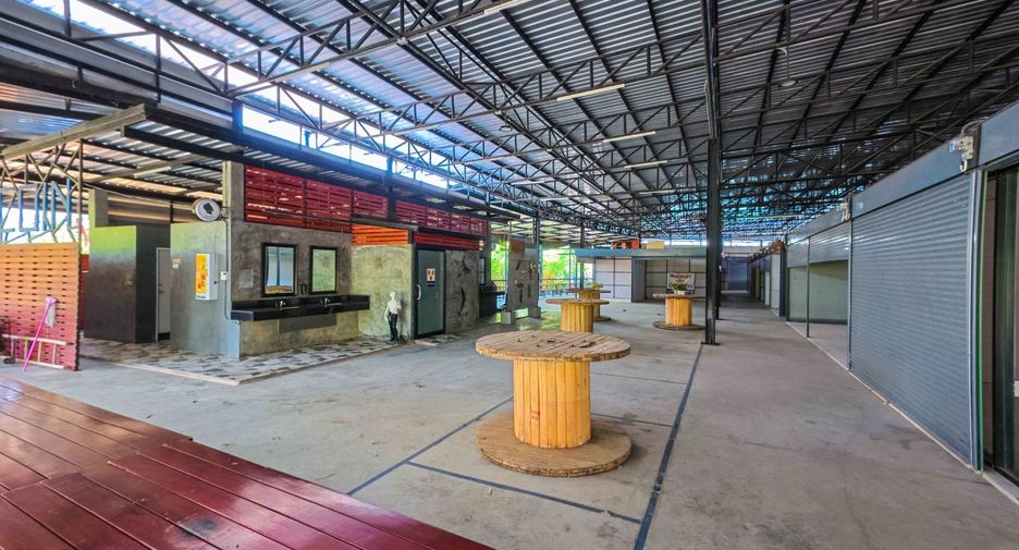 For sale retail Space in Mueang Nakhon Nayok, Nakhon Nayok