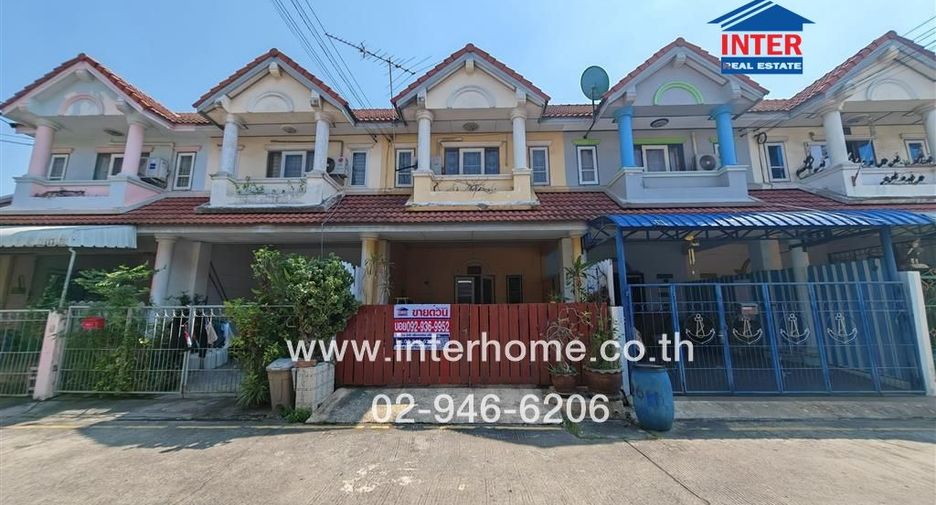 For sale 3 bed townhouse in Mueang Samut Sakhon, Samut Sakhon