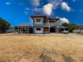 For rent and for sale 7 bed house in Mueang Ubon Ratchathani, Ubon Ratchathani