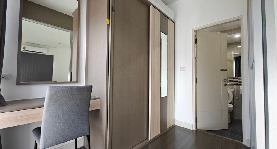 For rent 4 bedrooms house in Mueang Phuket, Phuket