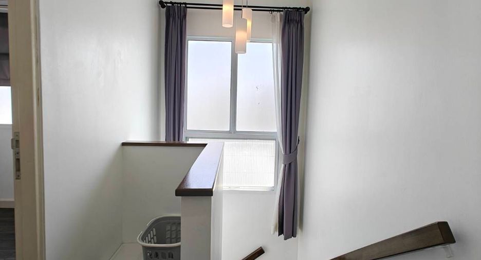 For rent 4 bedrooms house in Mueang Phuket, Phuket