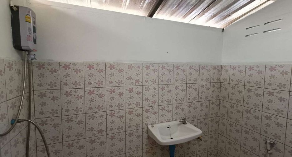 For sale 4 bedrooms house in Pai, Mae Hong Son